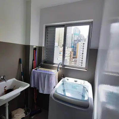 A planta de Apartamento Pertinho da Praia, faça tudo a pé!