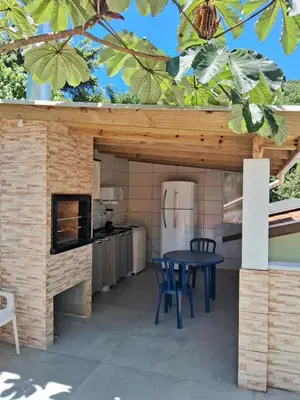 A cozinha ou kitchenette de HORTA DO TOMATE