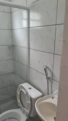 Uma casa de banho em HORTA DO TOMATE