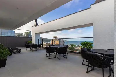 A planta de Villa Francione 406 – Loft de Alto Padrão com Piscina no Rooftop e Vista Panorâmica, a Poucos Metros do Mar em Bombas.