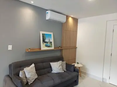 A planta de Ótimo Apto, Jacuzzi aquecida e piscina, pertinho da praia