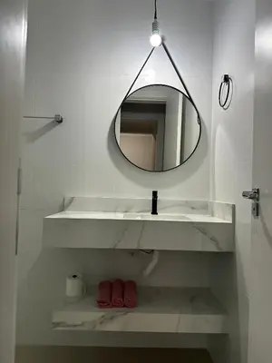 A planta de Apartamento 2 quartos em Bombinhas
