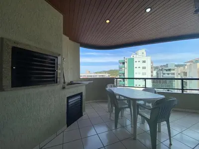 Uma varanda ou terraço em B106 - Apartamento de 2 quartos com vista mar