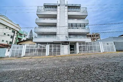 A planta de 208 - Apto confortável com 2 quartos em Bombas