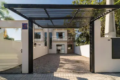 O edifício onde a casa de férias está situado