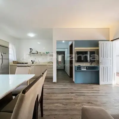 Apartamento 3 dormitórios - 50 metros da Praia de Bombinhas