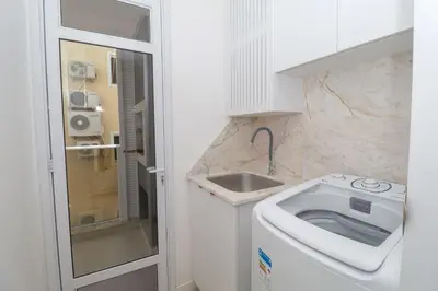 A planta de Nassau 203 - Apto 2 quartos próximo às duas praias do Canto Grande