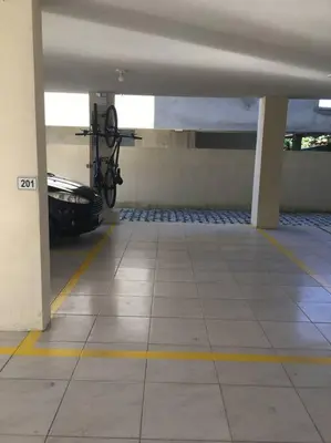 A planta de Apartamento confortável na praia de Bombas