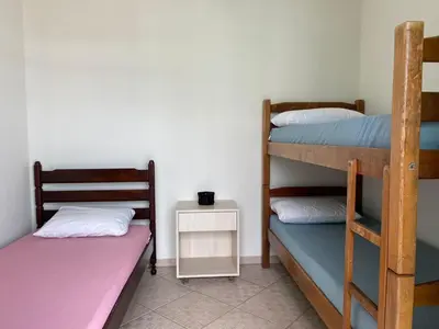 A planta de B192 Cobertura espaçosa com 5 quartos e vista para o mar