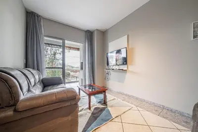 A planta de 093 - Apartamento com 03 quartos em Canto Grande!