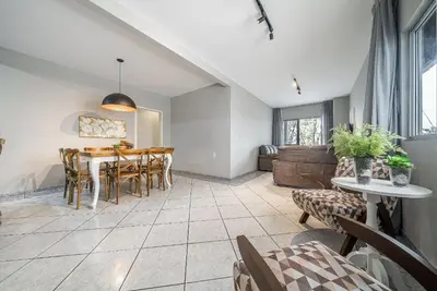 A planta de 093 - Apartamento com 03 quartos em Canto Grande!