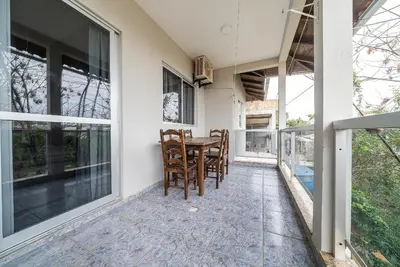 A planta de 093 - Apartamento com 03 quartos em Canto Grande!
