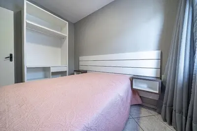 A planta de 093 - Apartamento com 03 quartos em Canto Grande!