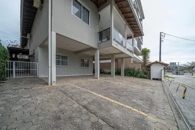 A planta de 097 - Apto econômico de 02 quartos em Canto Grande