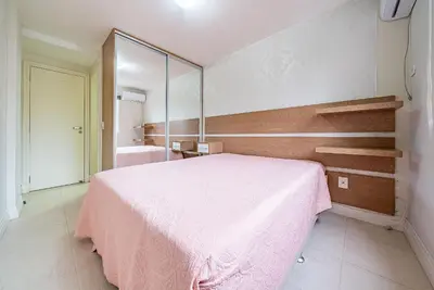 A planta de 160 - Apartamento em Bombas com 3 dormitórios