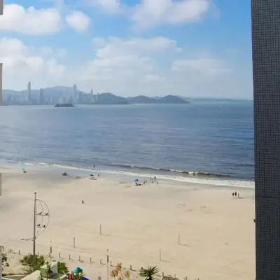 Apto Vista Mar na Av. Atlântica