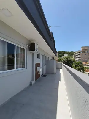 O edifício onde o apartamento está situado