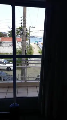 A planta de Apartamento colado no mar Zimbros