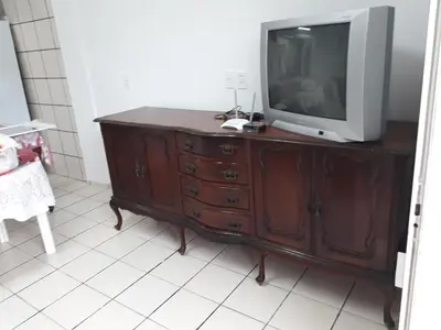 A planta de Apartamento colado no mar Zimbros