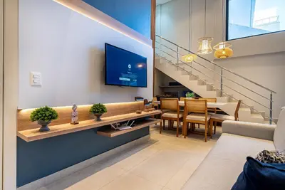 A planta de 167 - Apartamento duplex 2 suítes em Canto Grande.