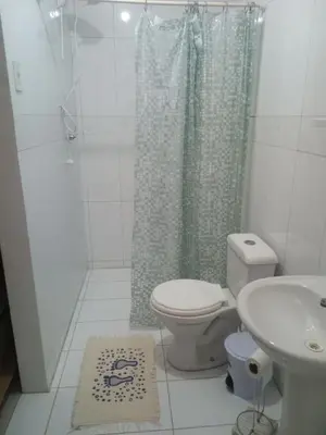 Uma casa de banho em Casa em Mariscal a 140mts da praia