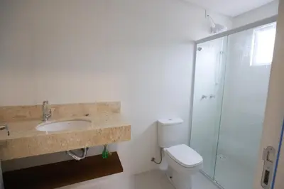 Uma casa de banho em 3 suítes + vista mar - Le Premier