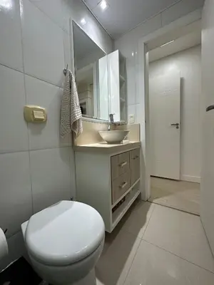 Uma casa de banho em DA01- 3 Quartos | Vista Mar | Churrasq e Garagem