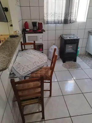 Uma área de estar em Praia Itapema