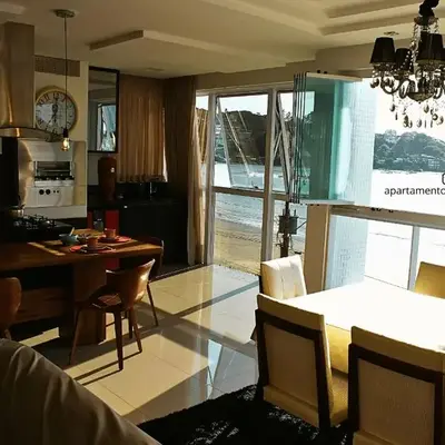 Apto Panorâmico Vista Mar em Itapema - SC