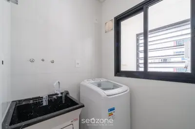 A planta de Apto 2Q c/ churrasq. 500m da Meia Praia ROT1001