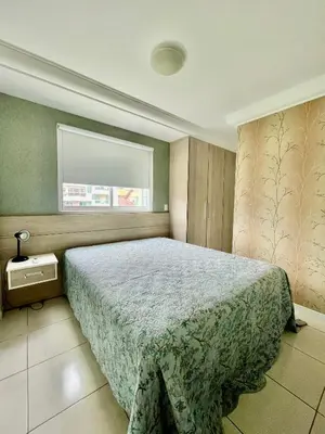 A planta de APARTAMENTO à 100 m do mar (1 min a pé)