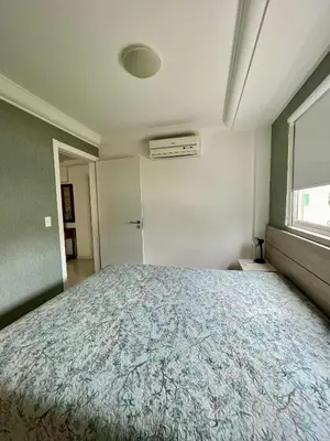 A planta de APARTAMENTO à 100 m do mar (1 min a pé)