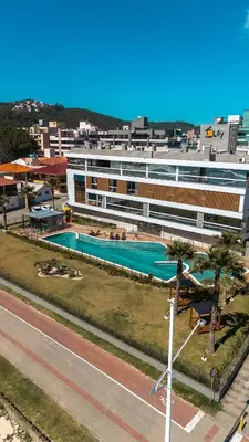 A piscina em ou perto de Edifício Solar do Atlântico Beira Mar de Bombas