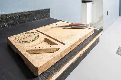 Um certificado, prémio, placa ou documento mostrado em Casa em Bombinhas