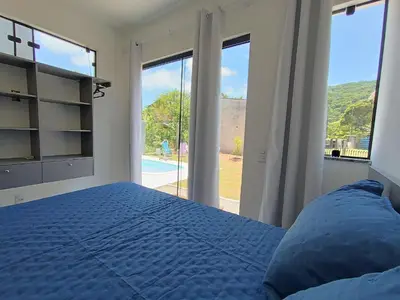 Uma cama ou camas num quarto em RJ164-01 Lindo Dpto c/piscina y vista a la montaña