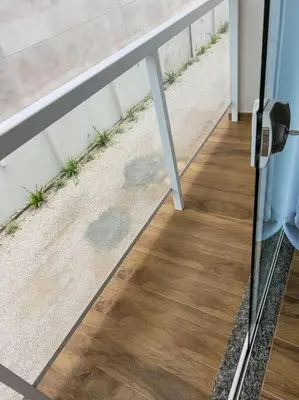 A planta de Sobrado com garagem e churrasqueira