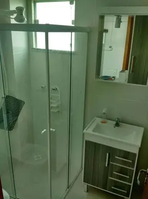 Uma casa de banho em O% cigarro! 0% pêlos de animais. Perto de tudo