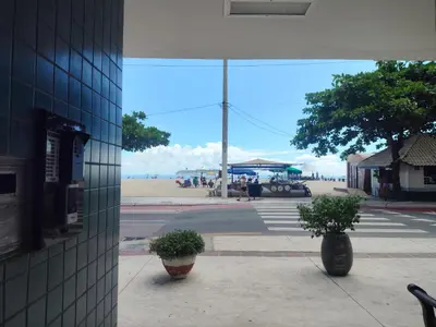 A planta de Promoção três quartos na Atlântica