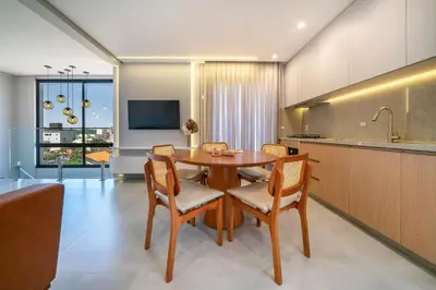 A planta de Paradise 205 - Cobertura duplex 2 suítes à 100 metros da Praia do Canto Grande