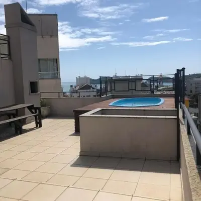 Apartamento no Centro de Bombinhas