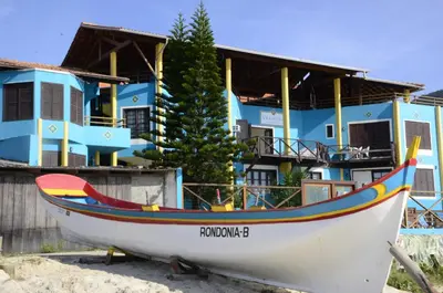 O edifício onde o apartamento está situado