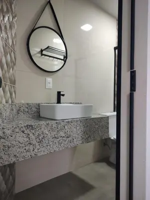 Uma casa de banho em Morada Stucchi