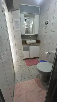 Uma casa de banho em Casa a Mar