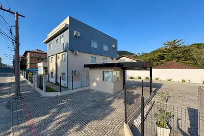 O edifício onde o hotel está situado