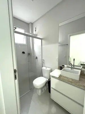 Uma casa de banho em Apartamento Bella Palmas - 190m da Praia de Palmas