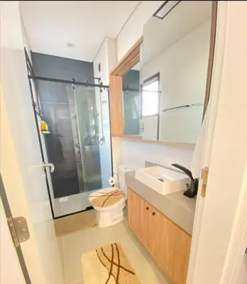 Uma casa de banho em Cobertura Palmas