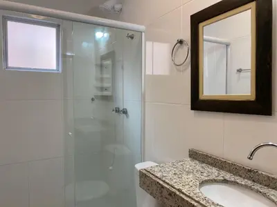 Uma casa de banho em B778 - Apto próx. do mar p/ 5 pessoas em Bombas SC