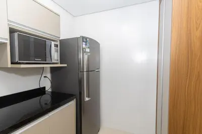 A cozinha ou kitchenette de Varandas do Atlântico 304A – Frente Mar em Bombas