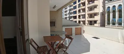 A planta de Amplo apartamento para aluguel diário numa das melhores praias de SC.
