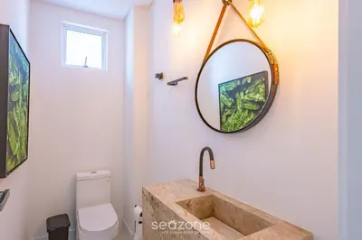 Uma casa de banho em Apto 3 suítes 280m do mar Itapema-SC VGA1002